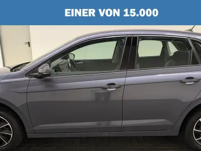 Gebraucht VW Polo 95 PS (69 kW) 2022 Grau metallic Kleinwagen