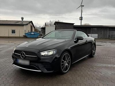 Gebraucht Mercedes E400 AMG line 330 PS (242 kW) 2021 Schwarz Cabrio