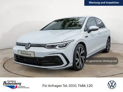 Gebraucht VW Golf VIII R-line 150 PS (110 kW) 2024 Weiß Limousine