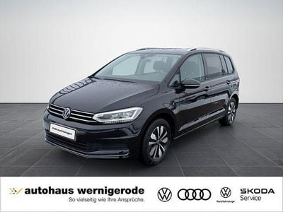 Deep black perleffekt Gebraucht 2024 VW Touran Move Van / Kleinbus | 33.939 € (Fairer Preis)