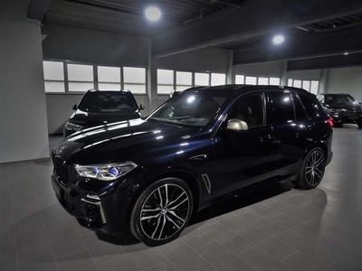 gebraucht BMW X5 M d JET BLACK ACC PANO LUFTFRK SOFTCLOSE AHK