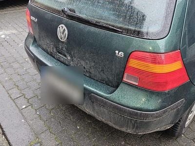 Gebraucht VW Golf IV 94 PS (69 kW) 2000 Grün Limousine