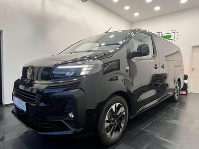 Neu Opel Zafira 179 PS (131 kW) 2026 Karbon schwarz metallic Van / Kleinbus