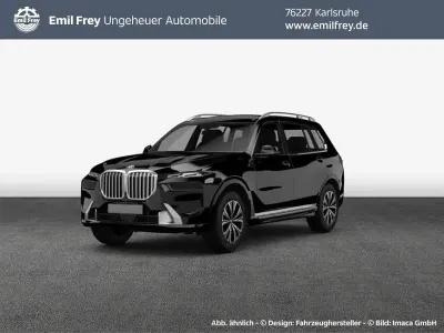 Neu BMW X7 Sport Line 352 PS (258 kW) 2026 Schwarz (saphirschwarz metallic) SUV