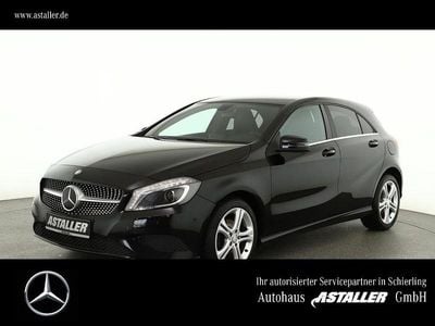 Gebraucht Mercedes A180 Urban 107 PS (78 kW) 2013 Unilack nachtschwarz Limousine