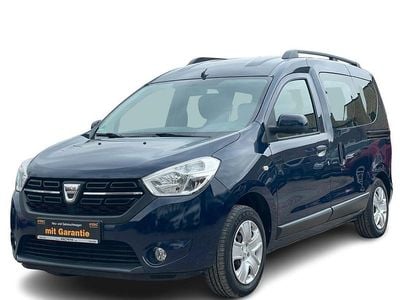 Usata Dacia Dokker Lauréate 116 CV (85 kW) 2017 Blu Monovolume