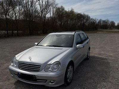 Gebraucht Mercedes C220 150 PS (110 kW) 2007 Silber Kombi