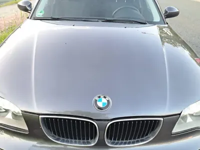 Gebraucht BMW 116 115 PS (84 kW) 2005 Schwarz Kleinwagen