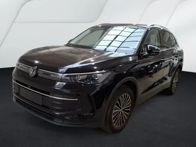 Gebraucht VW Tiguan Goal 150 PS (110 kW) 2025 Schwarz SUV