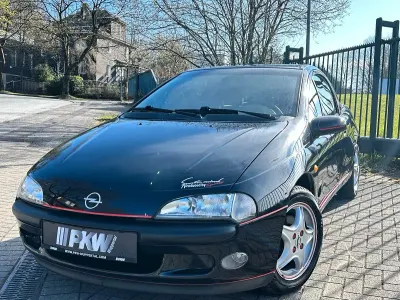 Gebraucht Opel Tigra 106 PS (77 kW) 1998 Schwarz Coupé