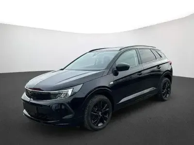 Gebraucht Opel Grandland X S 131 PS (96 kW) 2023 Diamant schwarz/karbon schwarz SUV