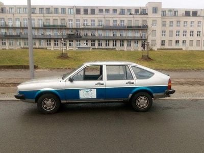 Brugt VW Passat 90 HK (66 kW) 1984 Sølv Sedan