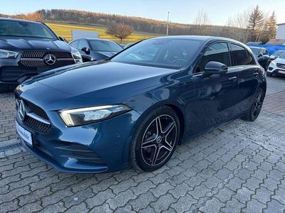 Gebraucht Mercedes A180 AMG line 116 PS (85 kW) 2021 Blau Limousine