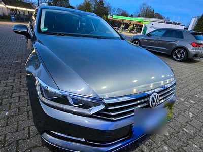 Gebraucht VW Passat 155 PS (114 kW) 2016 Grau Kombi