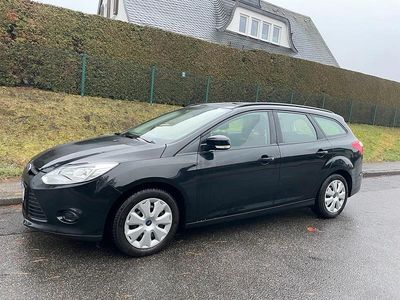 Gebraucht Ford Focus 125 PS (91 kW) 2011 Schwarz Kombi