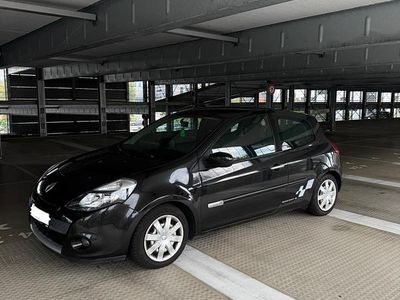 Gebraucht Renault Clio II 75 PS (55 kW) 2011 Schwarz Kleinwagen