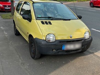 gebraucht Renault Twingo (wenige Kilometer)