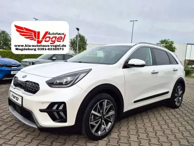Gebraucht Kia Niro Spirit 141 PS (103 kW) 2021 (swp) snow white pearl SUV