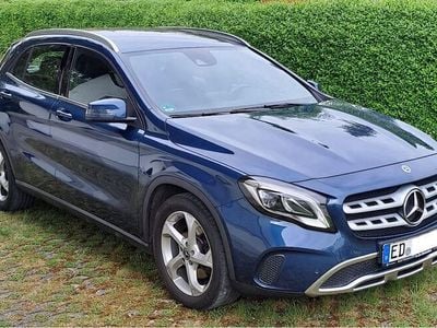 Mercedes GLA220