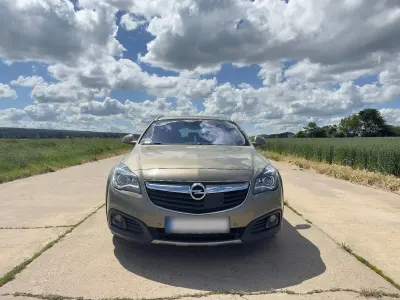 Gebraucht Opel Insignia Innovation 163 PS (119 kW) 2015 Grün Kombi