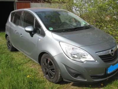 Gebraucht Opel Meriva Selection 101 PS (74 kW) 2010 Grau Van / Kleinbus