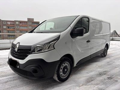 Weiß Gebraucht 2018 Renault Traffic Van / Kleinbus | 10.950 €