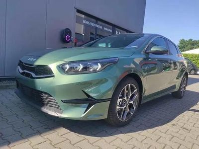 Nowe Kia Ceed Platinum 103 KM (75 kW) 2025 Zielony Hatchback