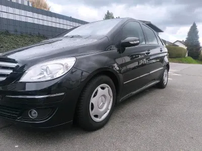 Gebraucht Mercedes B170 116 PS (85 kW) 2006 Schwarz Van / Kleinbus