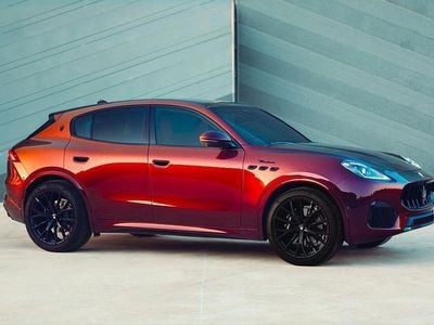 Rot Neu 2025 Maserati Grecale SUV | 134.980 €
