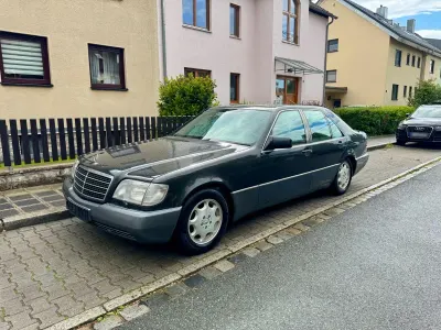 Gebraucht Mercedes S320 231 PS (169 kW) 1993 Schwarz Limousine