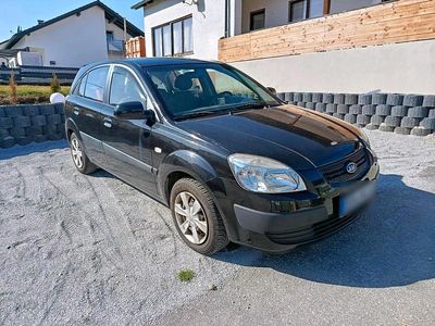 Gebraucht Kia Rio 95 PS (69 kW) 2006 Schwarz Kleinwagen