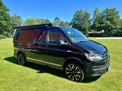 Gebraucht VW Multivan 204 PS (150 kW) 2016 Schwarz Van / Kleinbus