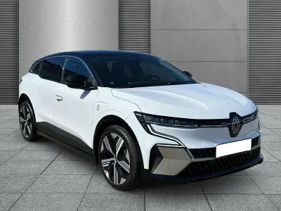 Gebraucht Renault Mégane IV Iconic 160 kW (218 PS) 2025 Arktisweiß + blackpearlschwa Kleinwagen