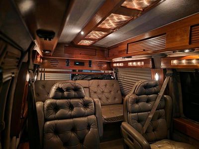 Gebraucht Ford Econoline 209 PS (153 kW) 1992 Gold Van / Kleinbus