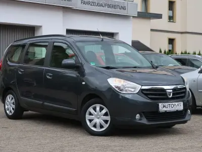 Gebraucht Dacia Lodgy Prestige 107 PS (78 kW) 2012 Grau Van / Kleinbus