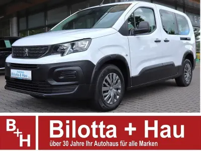 Gebraucht Peugeot Rifter Active 110 PS (80 kW) 2023 Weiß Van / Kleinbus