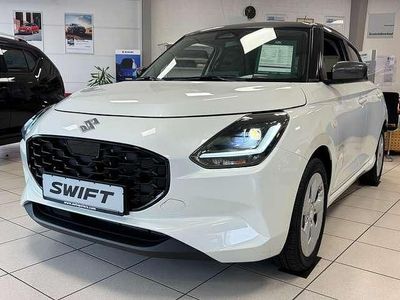 Gebraucht Suzuki Swift Comfort 83 PS (61 kW) 2025 Pure white pearl metallic/min Kleinwagen