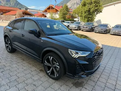 Gebraucht Audi Q3 Sportback S-Line 200 PS (147 kW) 2024 Schwarz SUV