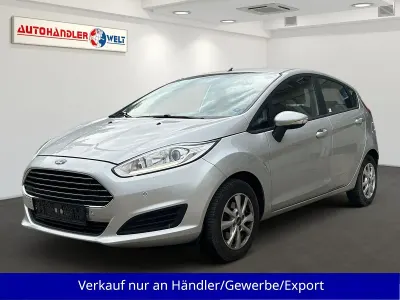 Gebraucht Ford Fiesta 101 PS (74 kW) 2015 Silber Kleinwagen