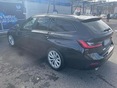 Gebraucht BMW 320 190 PS (139 kW) 2020 Schwarz Kombi