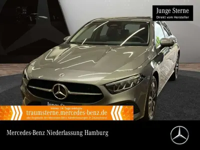 Gebraucht Mercedes A250 Progressive 163 PS (119 kW) 2025 Grau Limousine