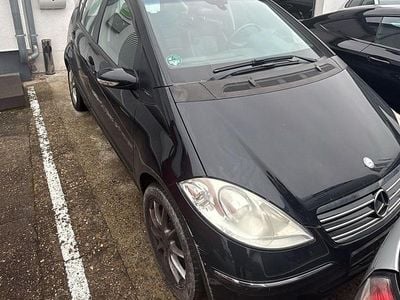 Mercedes A200
