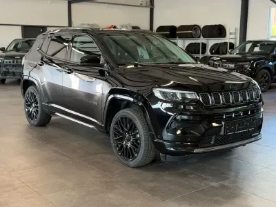 Gebraucht Jeep Compass 241 PS (177 kW) 2022 Schwarz SUV