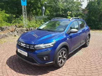 Gebraucht Dacia Sandero Expression 91 PS (66 kW) 2023 Stahlblau Limousine