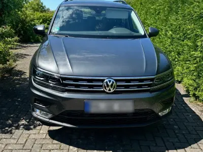 Gebraucht VW Tiguan Comfortline 180 PS (132 kW) 2017 Grau SUV