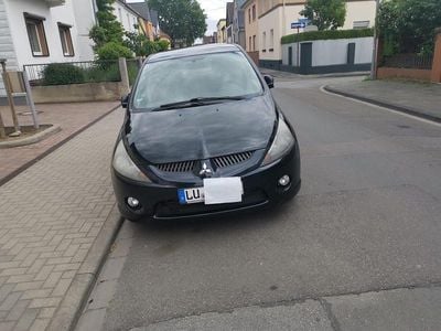 Mitsubishi Grandis