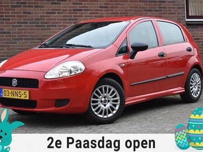 Gebraucht Fiat Grande Punto 84 PS (61 kW) 2010 Rot Kleinwagen