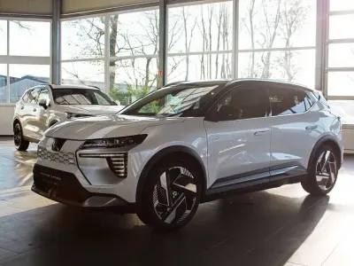 Neu Mitsubishi Eclipse Diamant Edition 160 kW (218 PS) 2026 Weiß/schwarz SUV