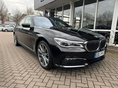 gebraucht BMW 750 G11 i Individual Laser Fond Entertainment