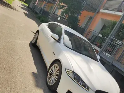 Gebraucht Jaguar XF S 275 PS (202 kW) 2012 Weiß Limousine